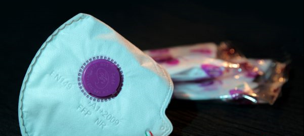 ماسک تنفسی سوپاپدار N95- FFP2