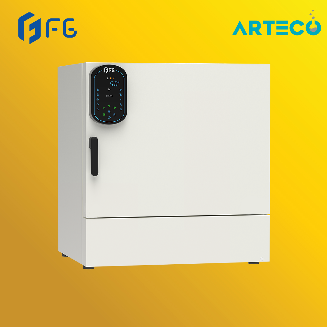 یخچال آزمایشگاهی فن دار 120لیتری هوشمند مدل RF120 S